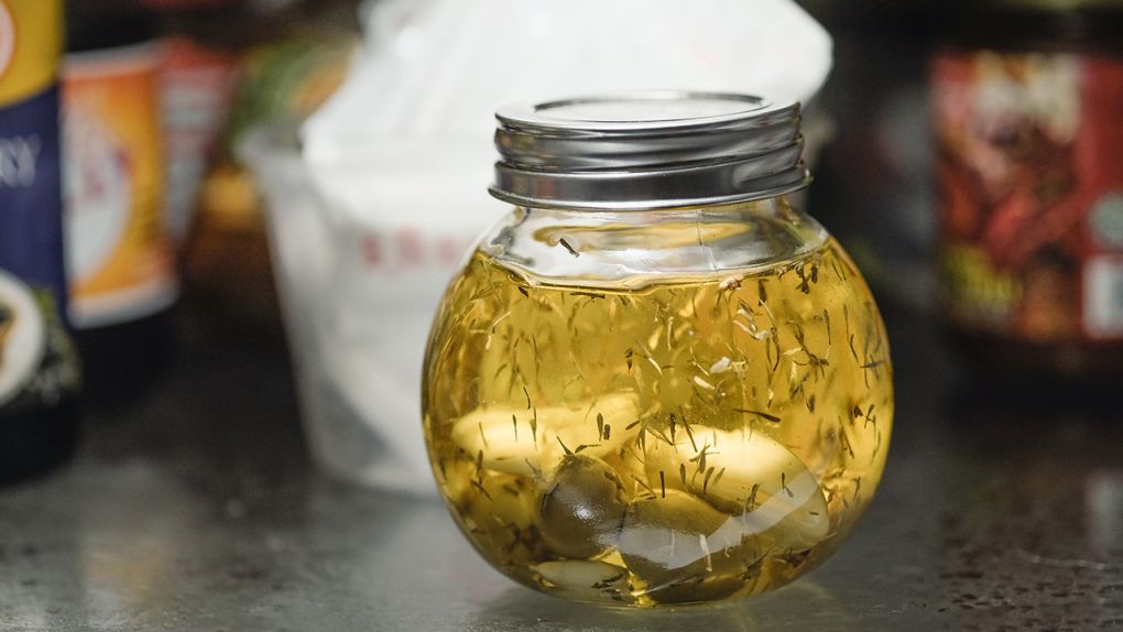 Her Derde Deva: Sarımsak Yağı