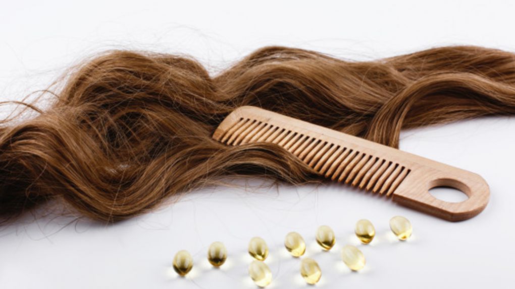 Saç Bakımınız İçin Kullanabileceğiniz 6 Mucizevi Bitkisel Yağ