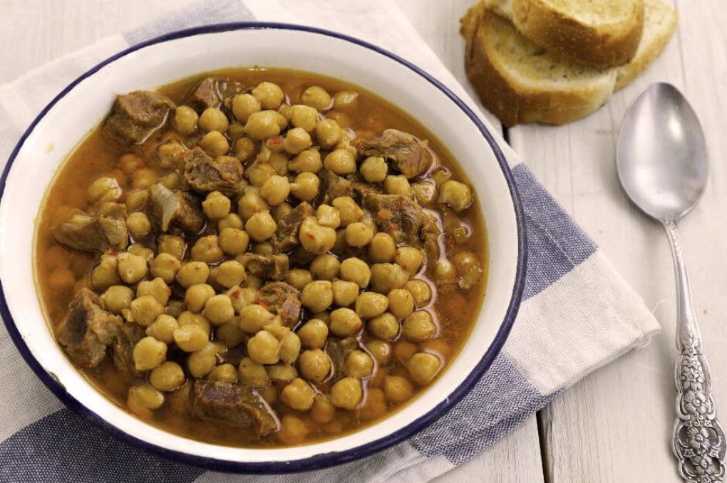 Etli Nohut Yemeği Tarifi