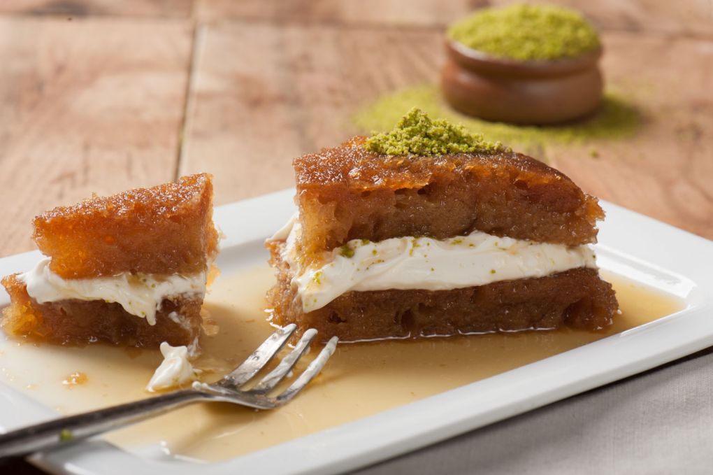 Kaymaklı Ekmek Tatlısı