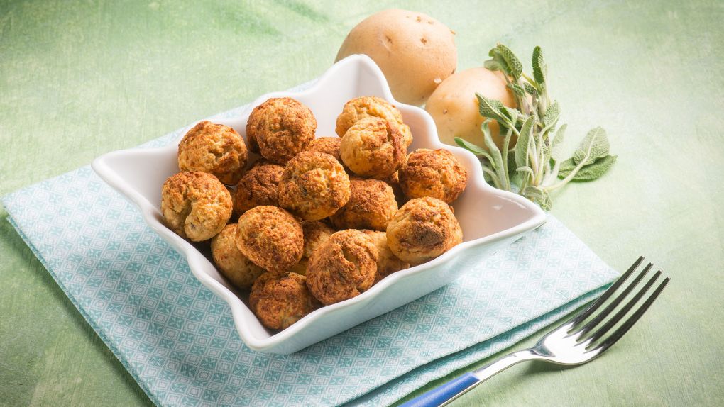 Köftenin Vejetaryen Hali: Patates Köftesi