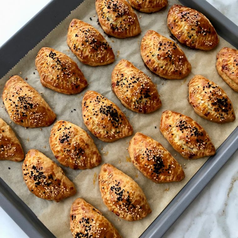 Pratik Pastane Usulü Dereotlu Poğaça