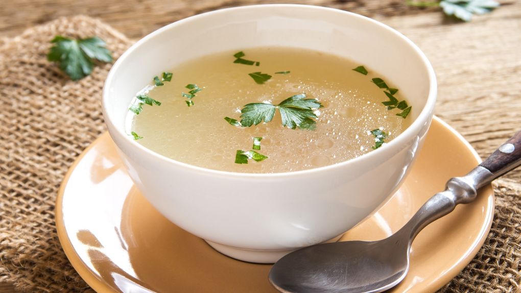 Tavuk Suyu Çorbası