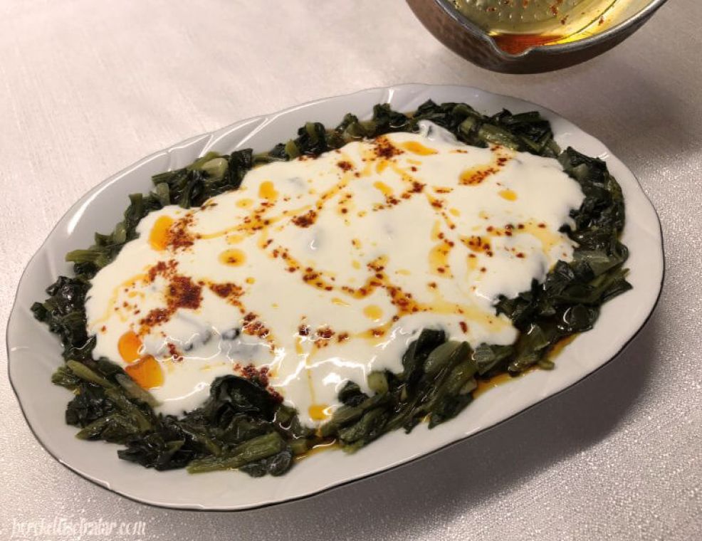 Yoğurt ve Demirin Aşkı: Ispanak Borani