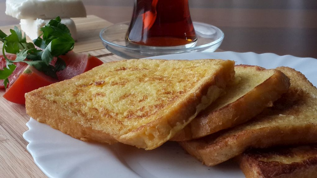 Yumurtalı Ekmek